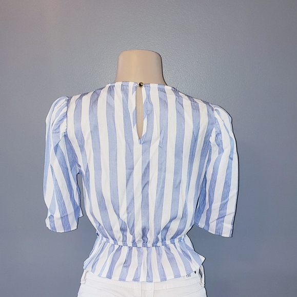 Top - Picture 2 of 2